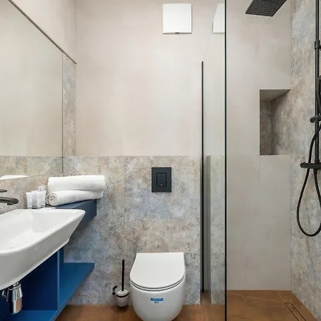 Gran & Marina Podzamcze By Renters Apartamento Estetino