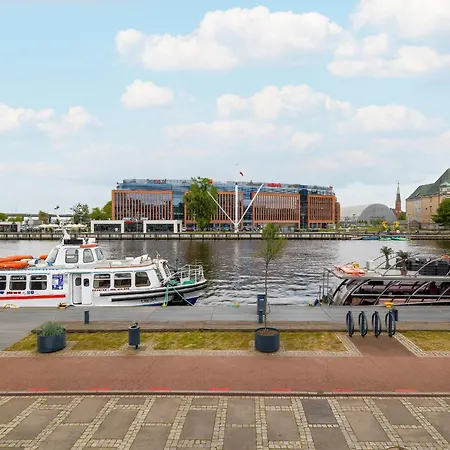 Gran & Marina Podzamcze By Renters