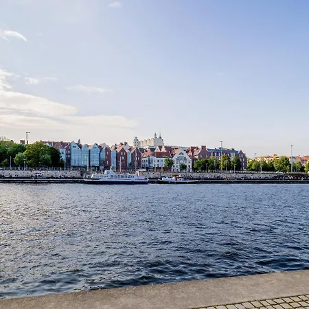 Gran & Marina Podzamcze By Renters Szczecin